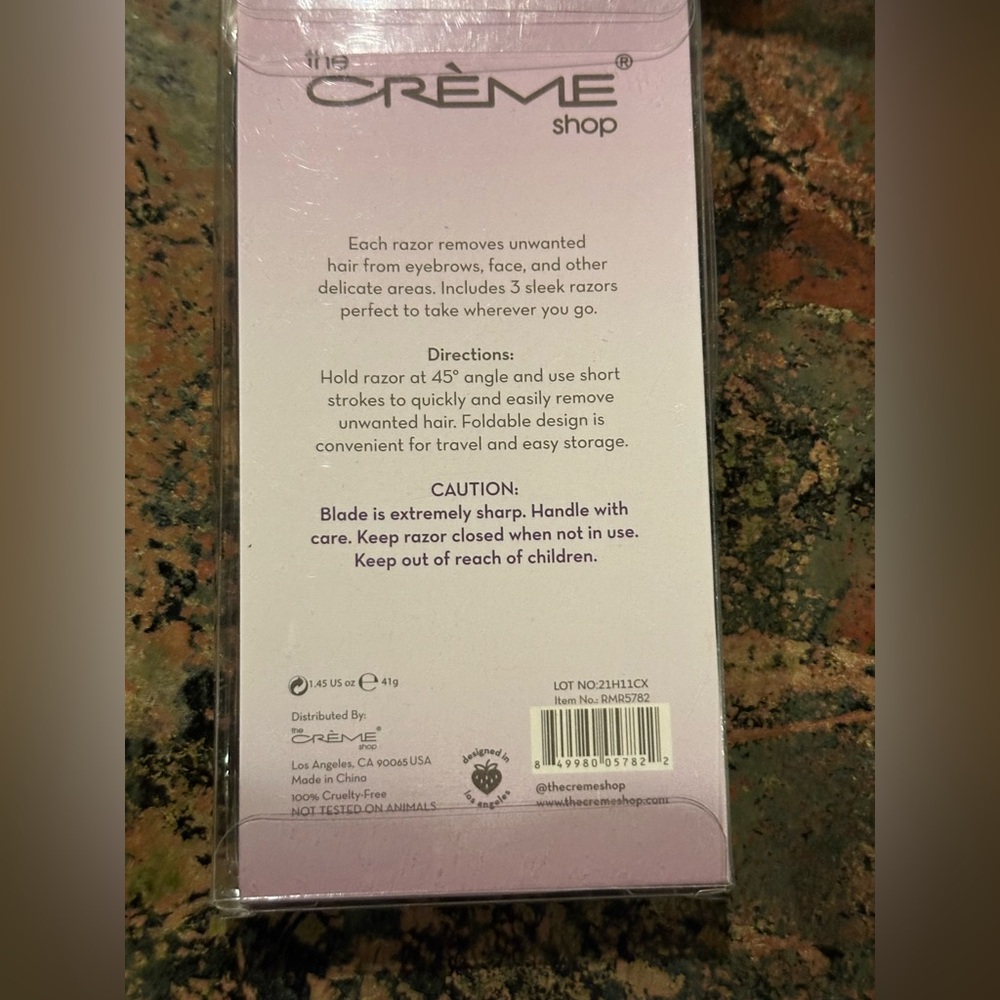 Crème Shop Retractable Multi Purpose Razors - Picture 3 of 5